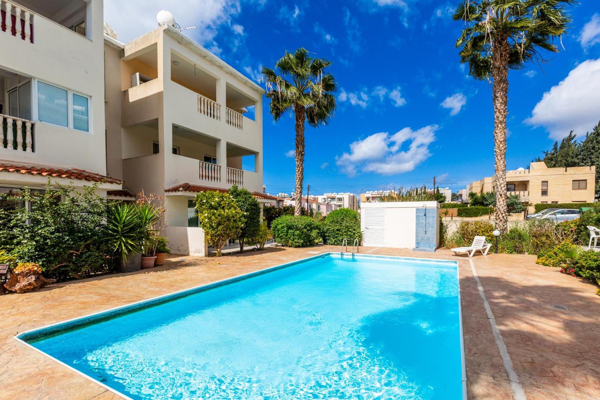 Beautiful 2 Bed Apartment In Paphos Cyprus Екстериор снимка