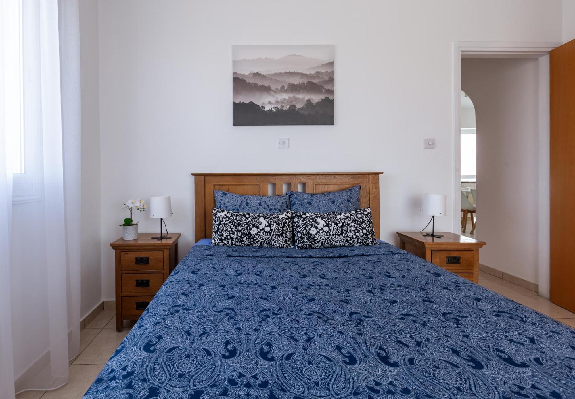Beautiful 2 Bed Apartment In Paphos Cyprus Екстериор снимка