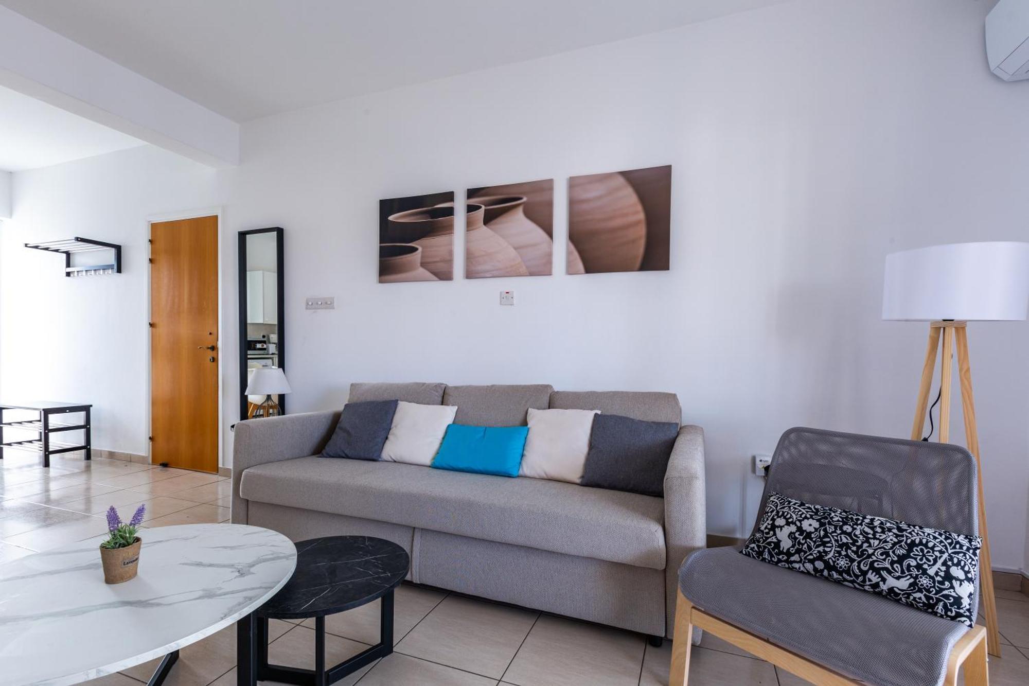 Beautiful 2 Bed Apartment In Paphos Cyprus Екстериор снимка